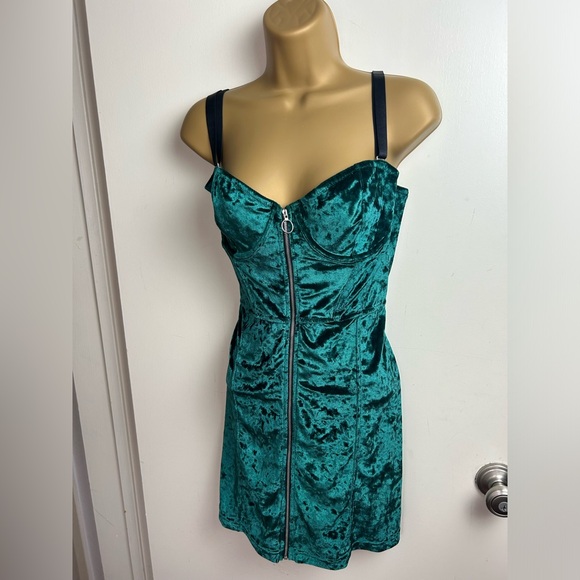 Urban Outfitters Green Velvet Bella Bustier Zip Front Bodycon Mini Dress NWT L - Picture 1 of 17